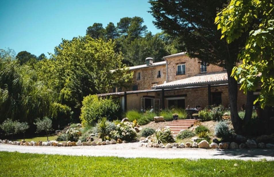 Le Clos Pierrepont Montferrat  외부 사진